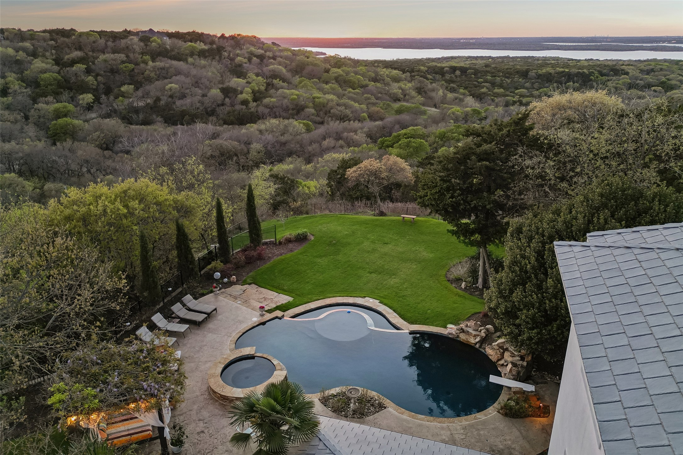 707 Oakhill Lane Cedar Hill TX 75104