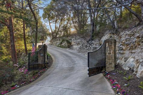 707 Oakhill Lane Cedar Hill TX 75104