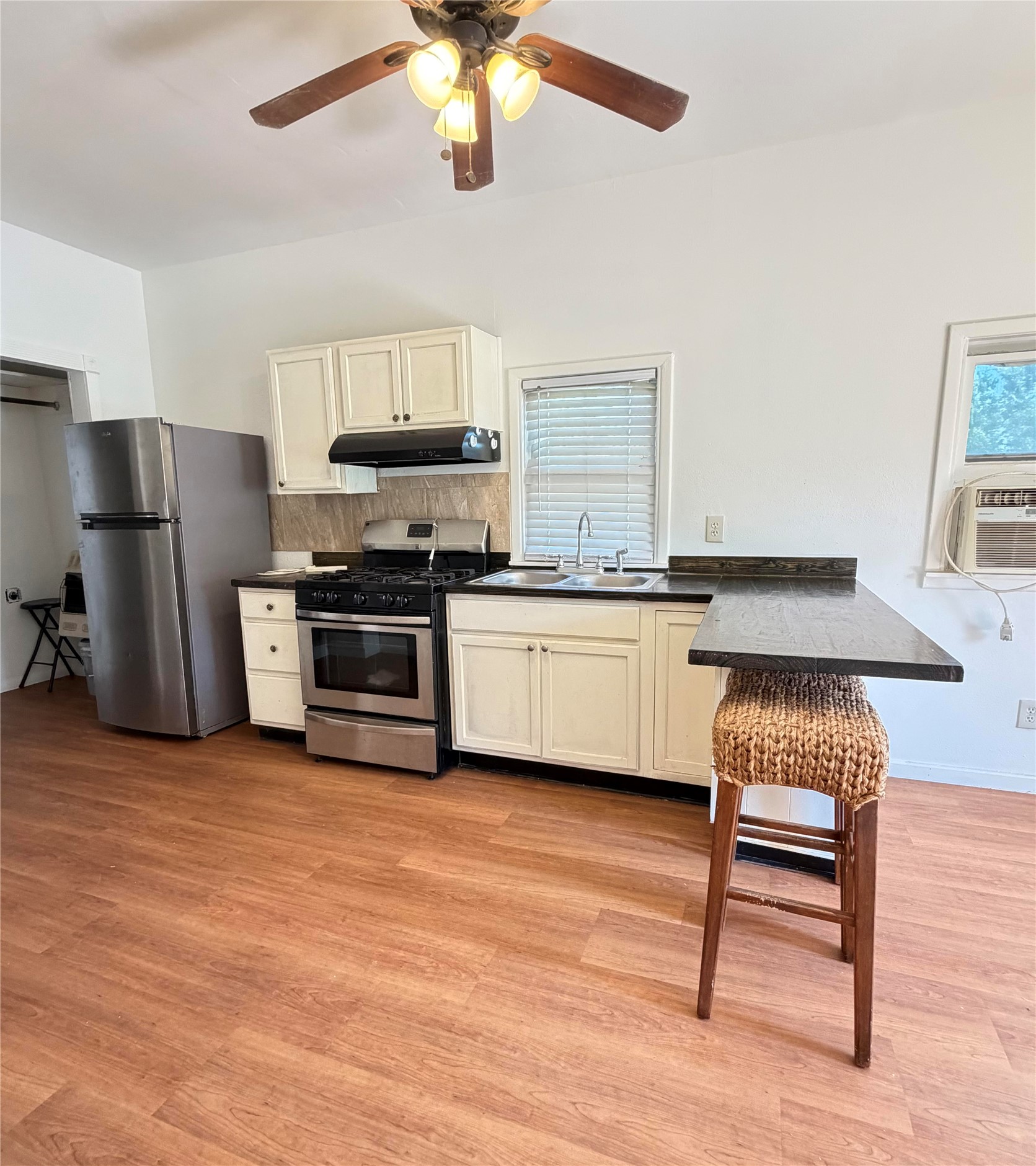 801 W Walker Street Denison TX 75020