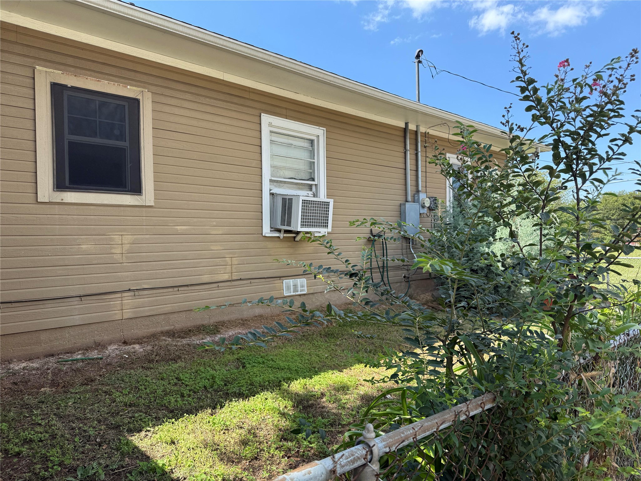 801 W Walker Street Denison TX 75020