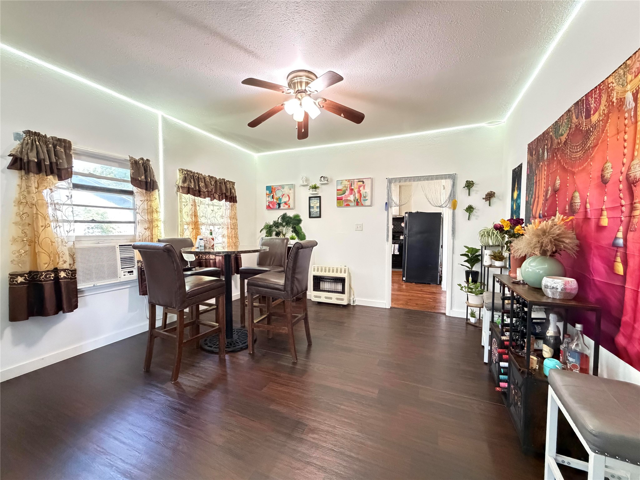 801 W Walker Street Denison TX 75020