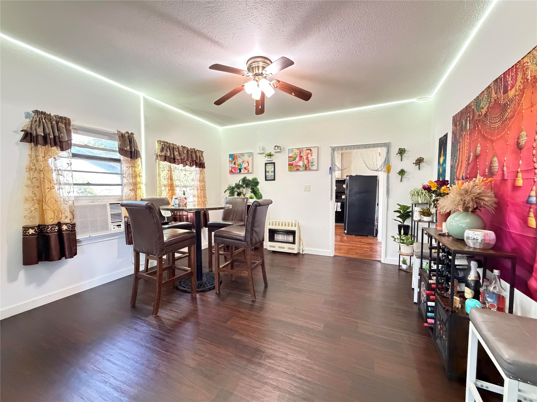 801 W Walker Street Denison TX 75020