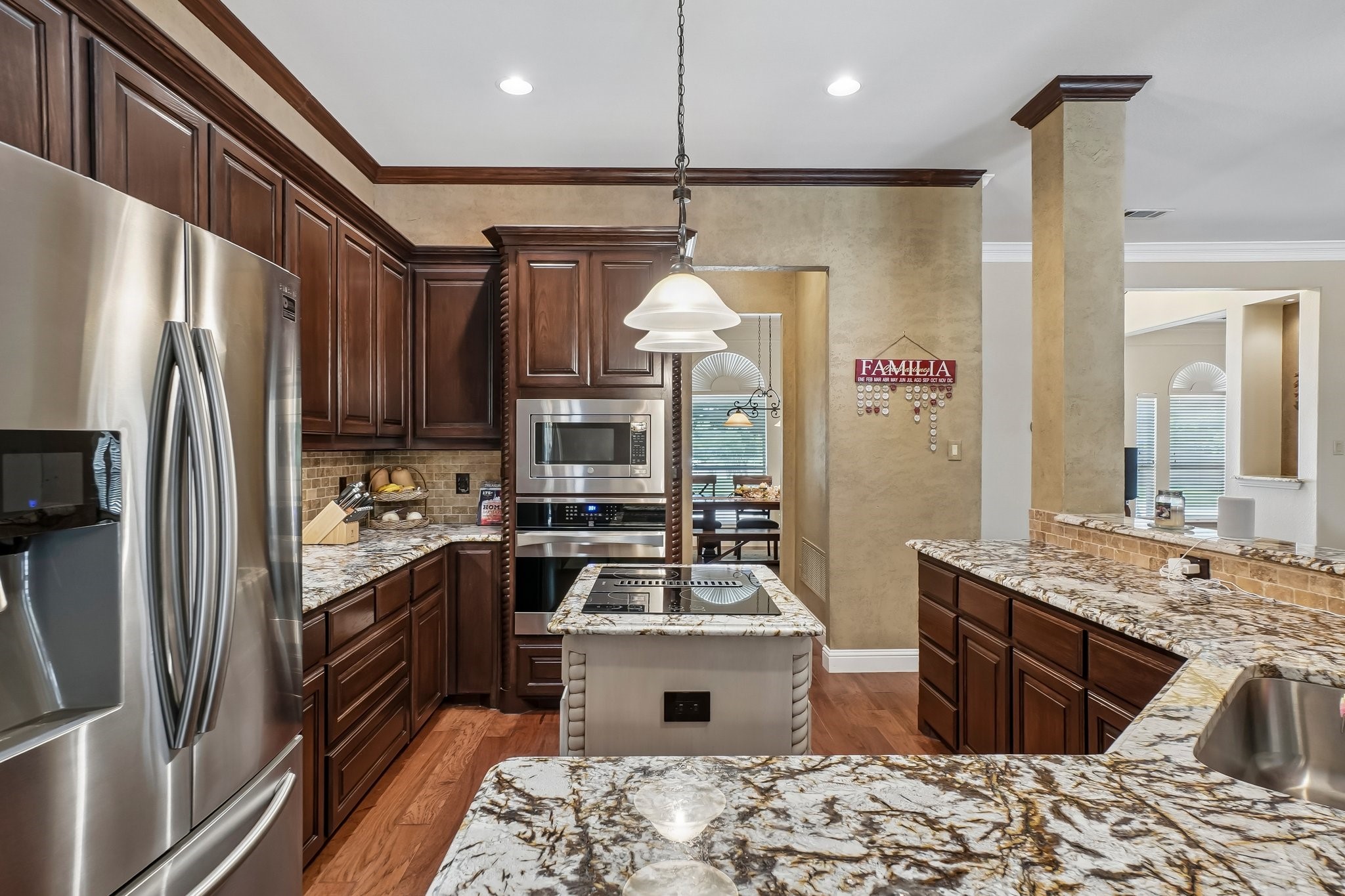 6109 Crestside Drive Flower Mound TX 75028