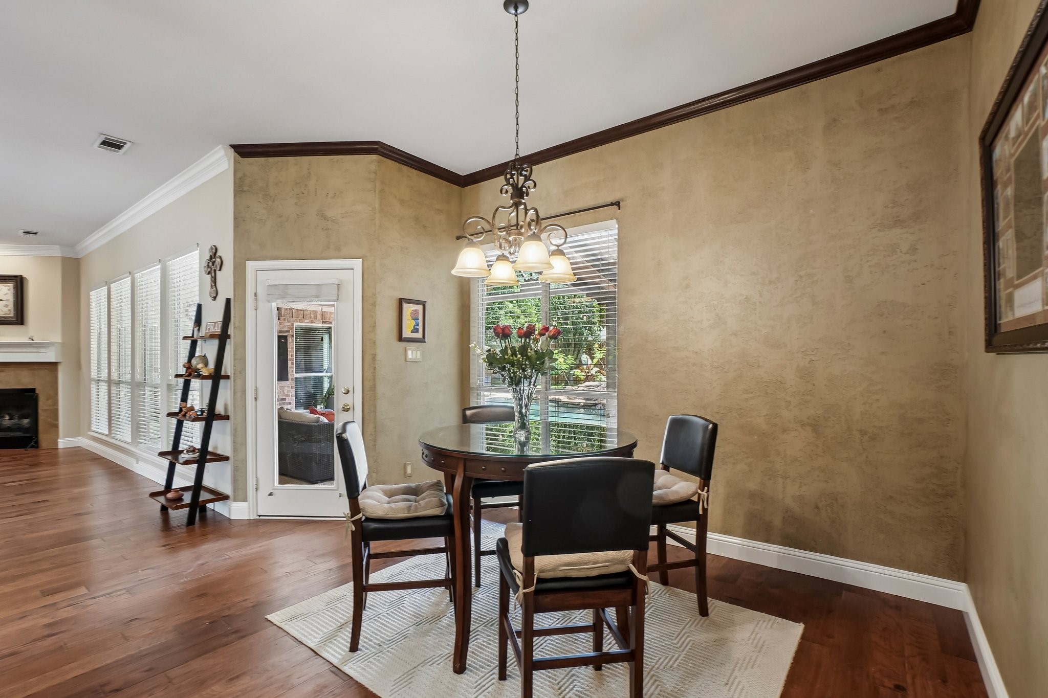 6109 Crestside Drive Flower Mound TX 75028