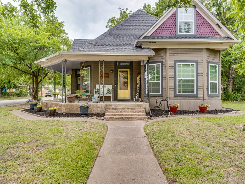 1009 N Anglin Street Cleburne TX 76031