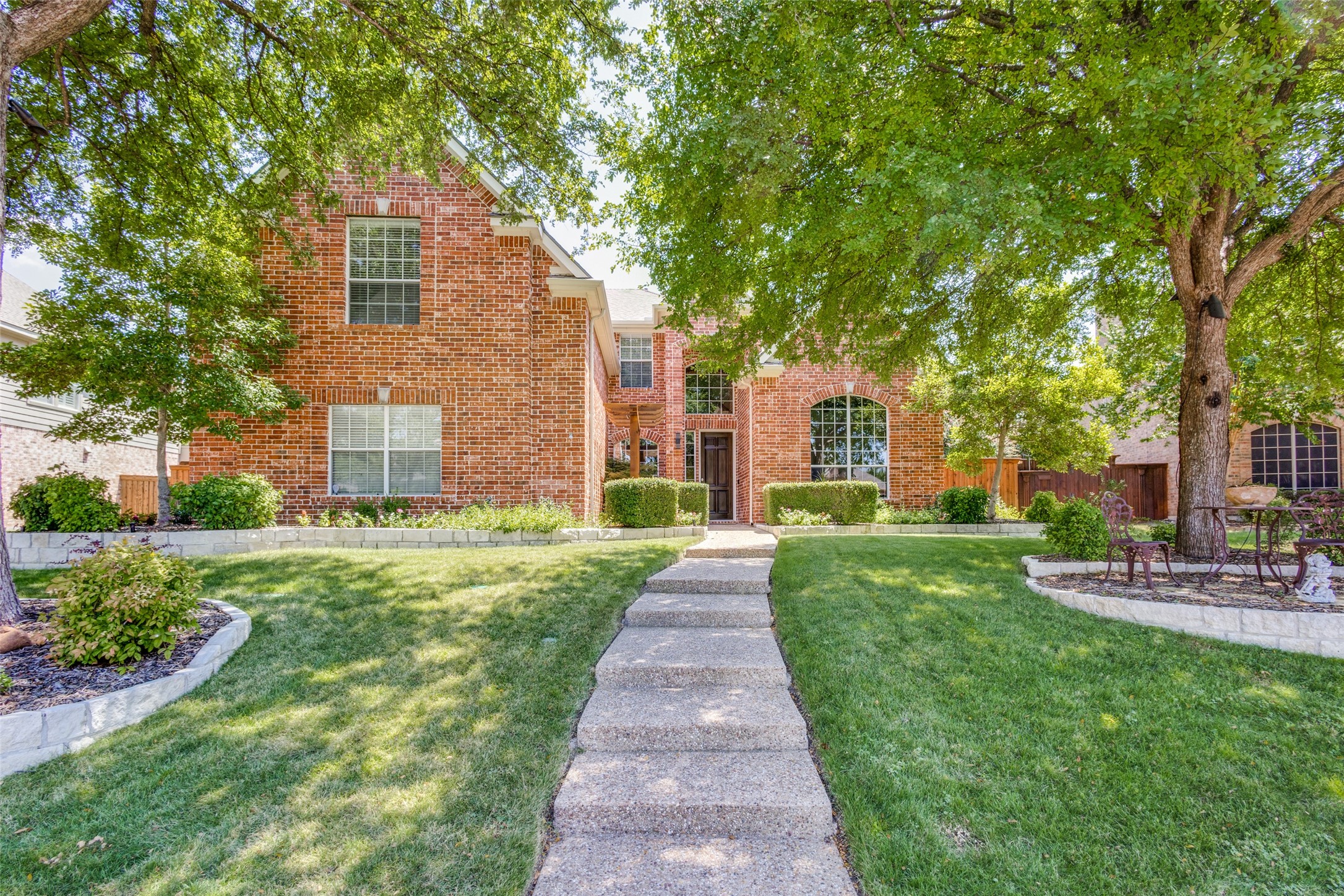 2713 Lakesedge Drive Mckinney TX 75072