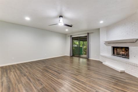 4331 Kolloch Drive Dallas TX 75216