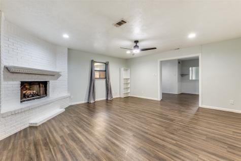 4331 Kolloch Drive Dallas TX 75216