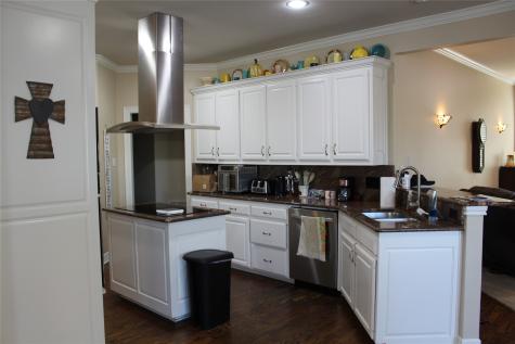 2131 Deer Run Denison TX 75020