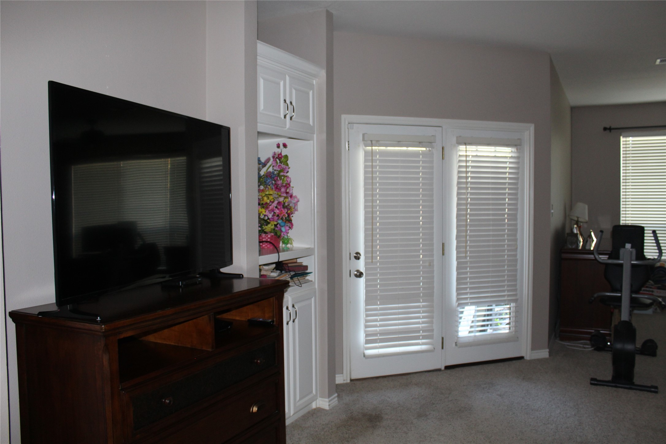 2131 Deer Run Denison TX 75020