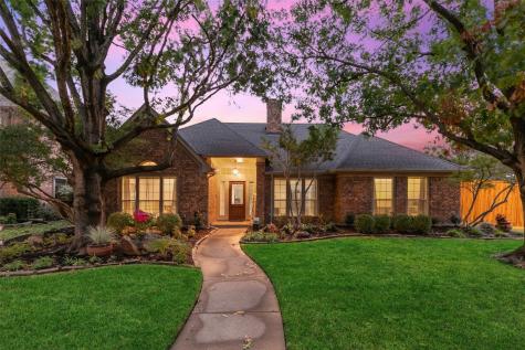 4000 Crestwood Drive Carrollton TX 75007