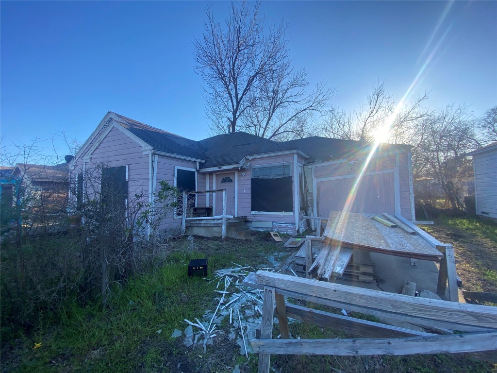 4415 Bonnie View Road Dallas TX 75216