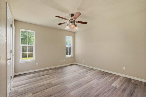 323 Texas Street Pottsboro TX 75076