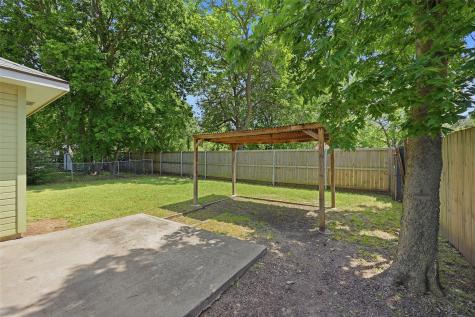 323 Texas Street Pottsboro TX 75076