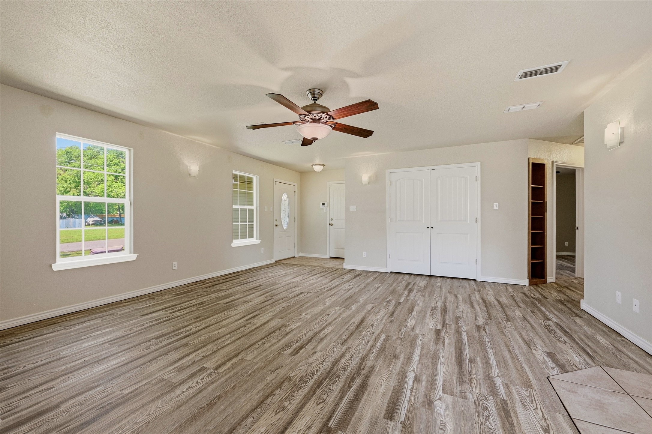 323 Texas Street Pottsboro TX 75076