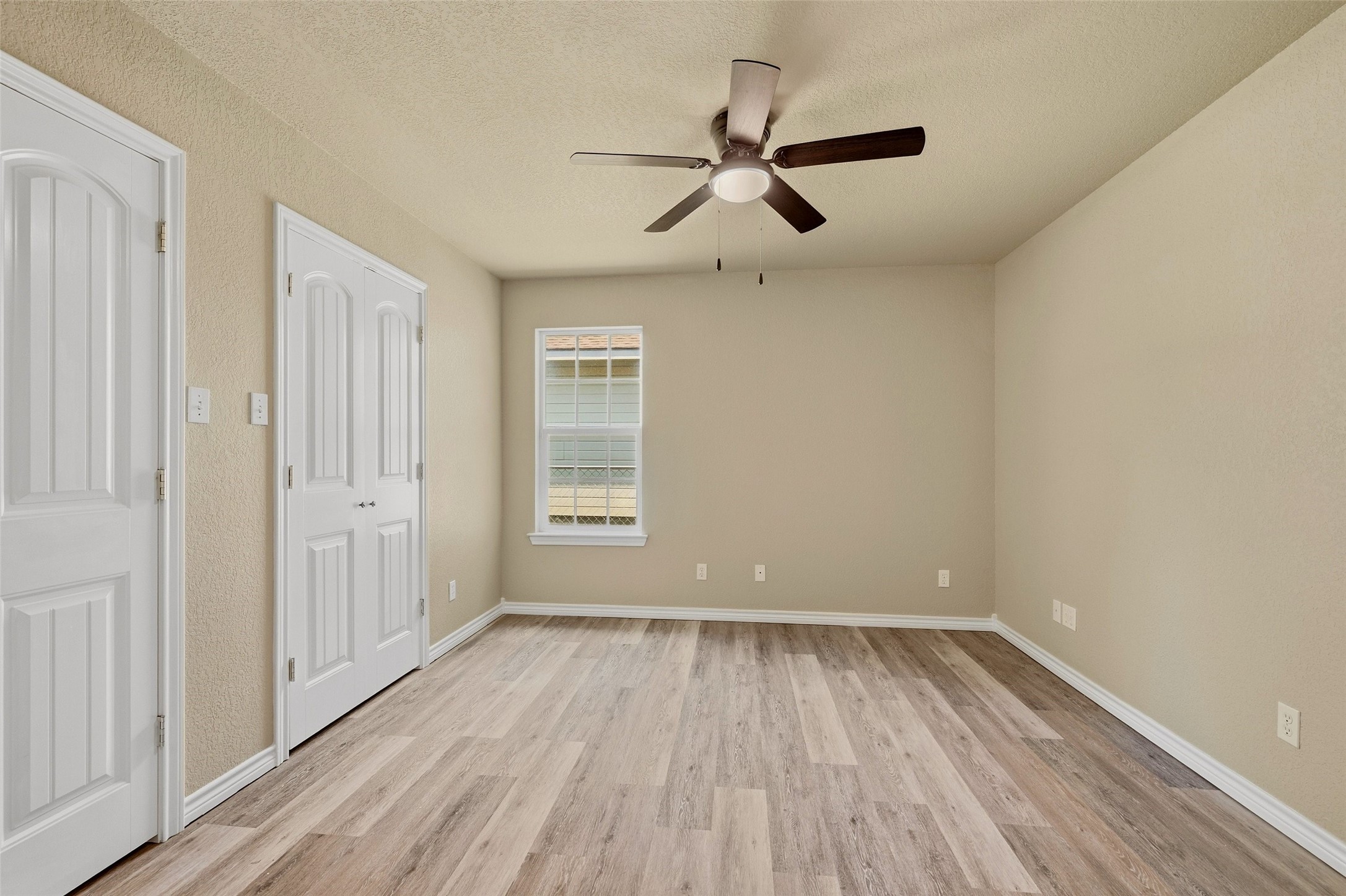 323 Texas Street Pottsboro TX 75076