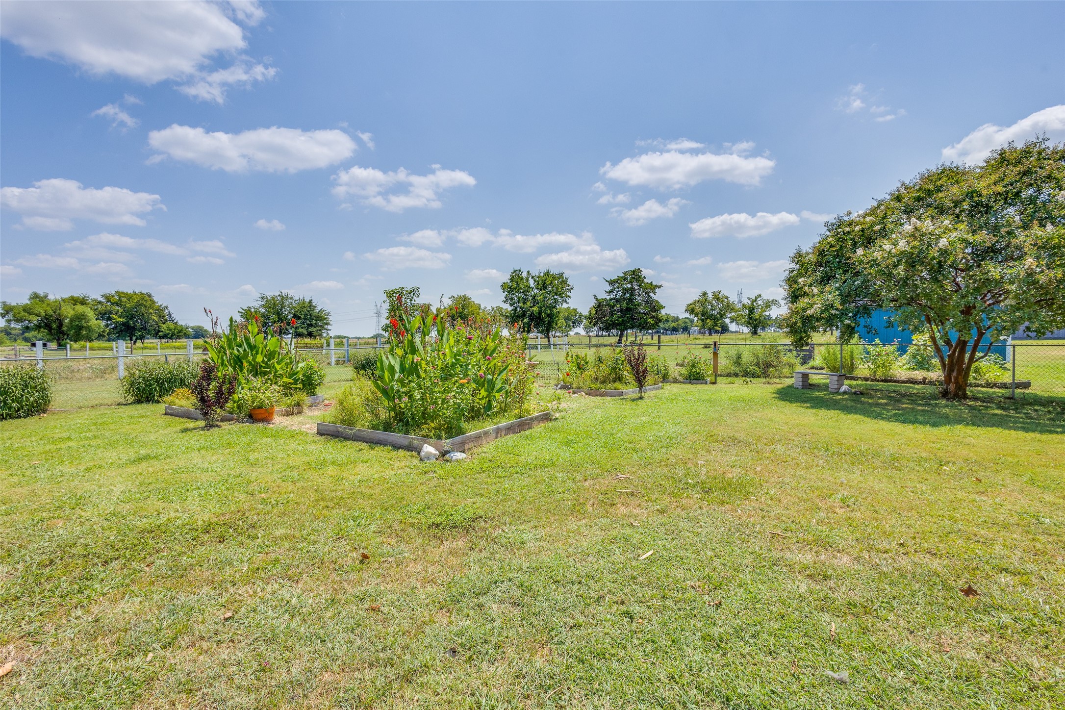 2982 Fm 2194 Farmersville TX 75442
