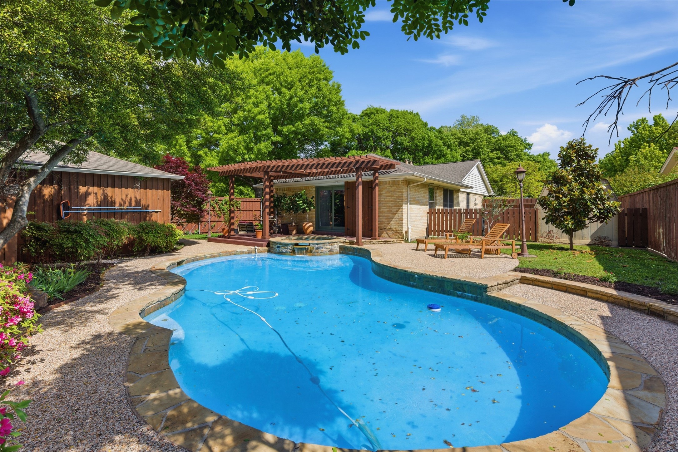 717 Ridgedale Drive Richardson TX 75080