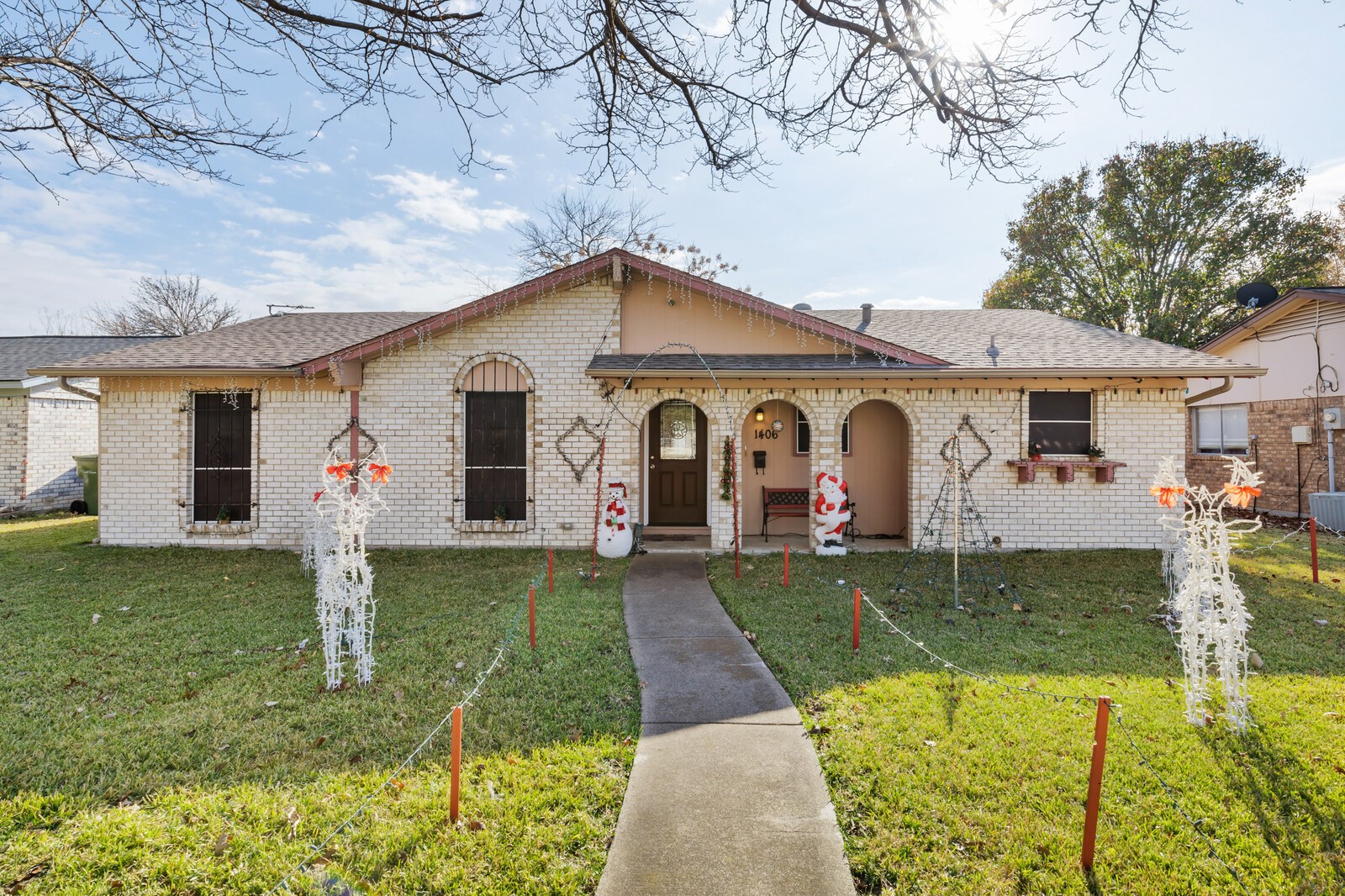 1406 Shorecrest Drive Garland TX 75040