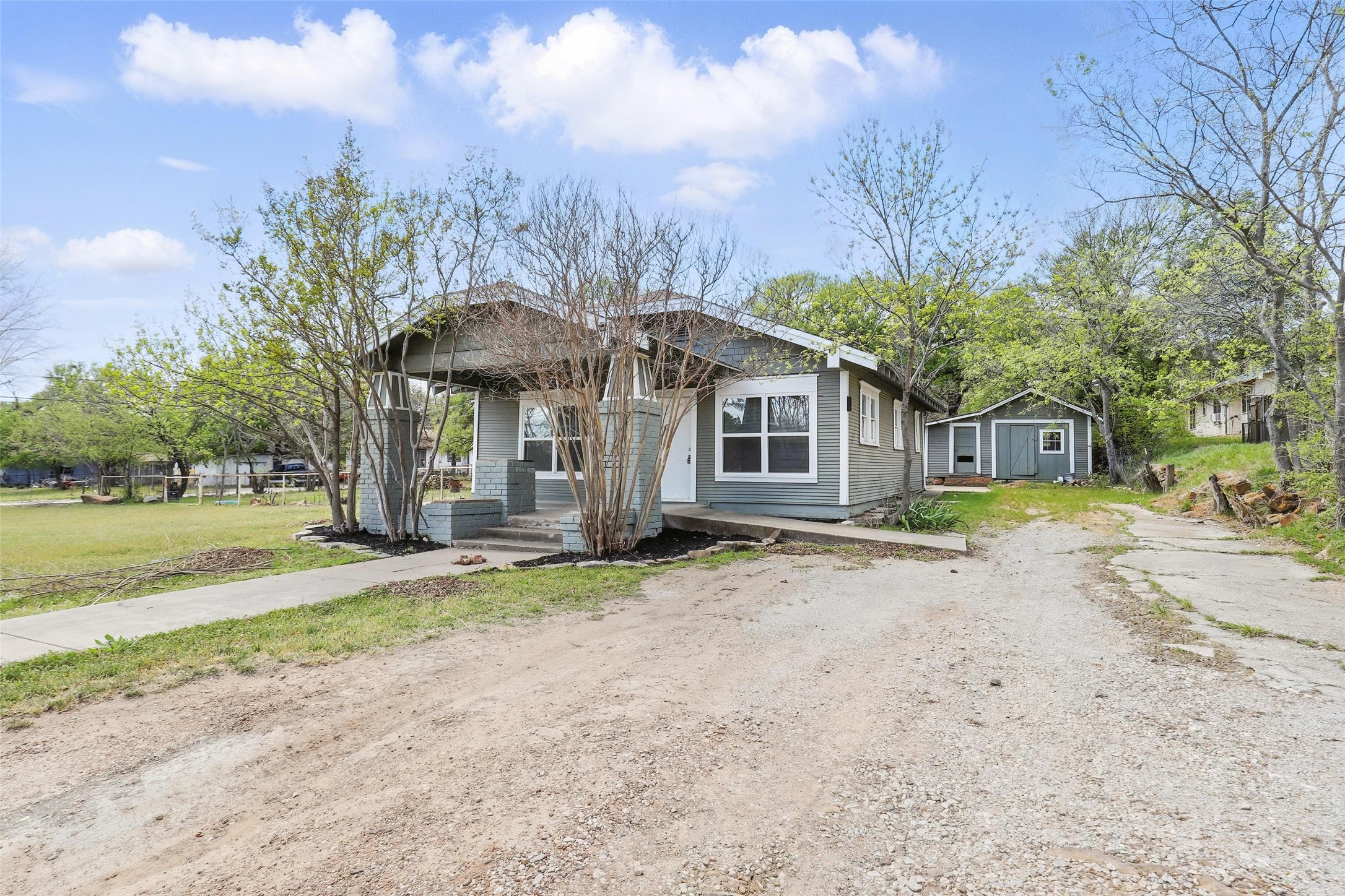 2007 NW 2nd Avenue Mineral Wells TX 76067
