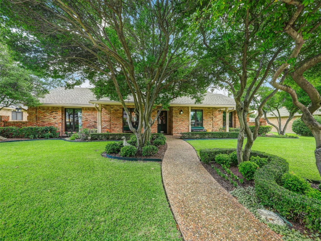 5232 Old Shepard Place Plano TX 75093