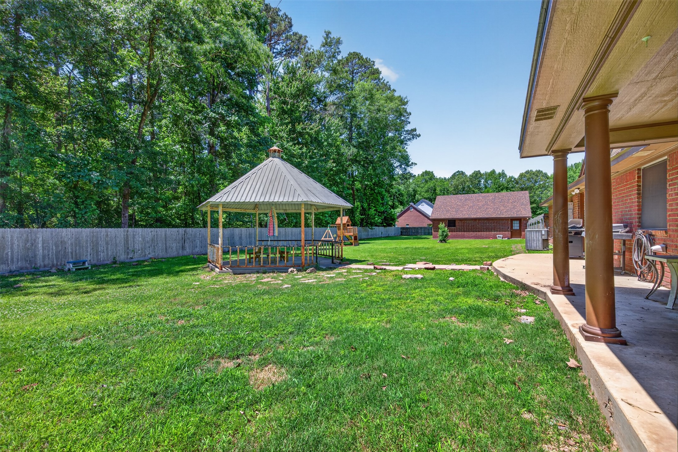 8695 Shane Lane Keithville LA 71047