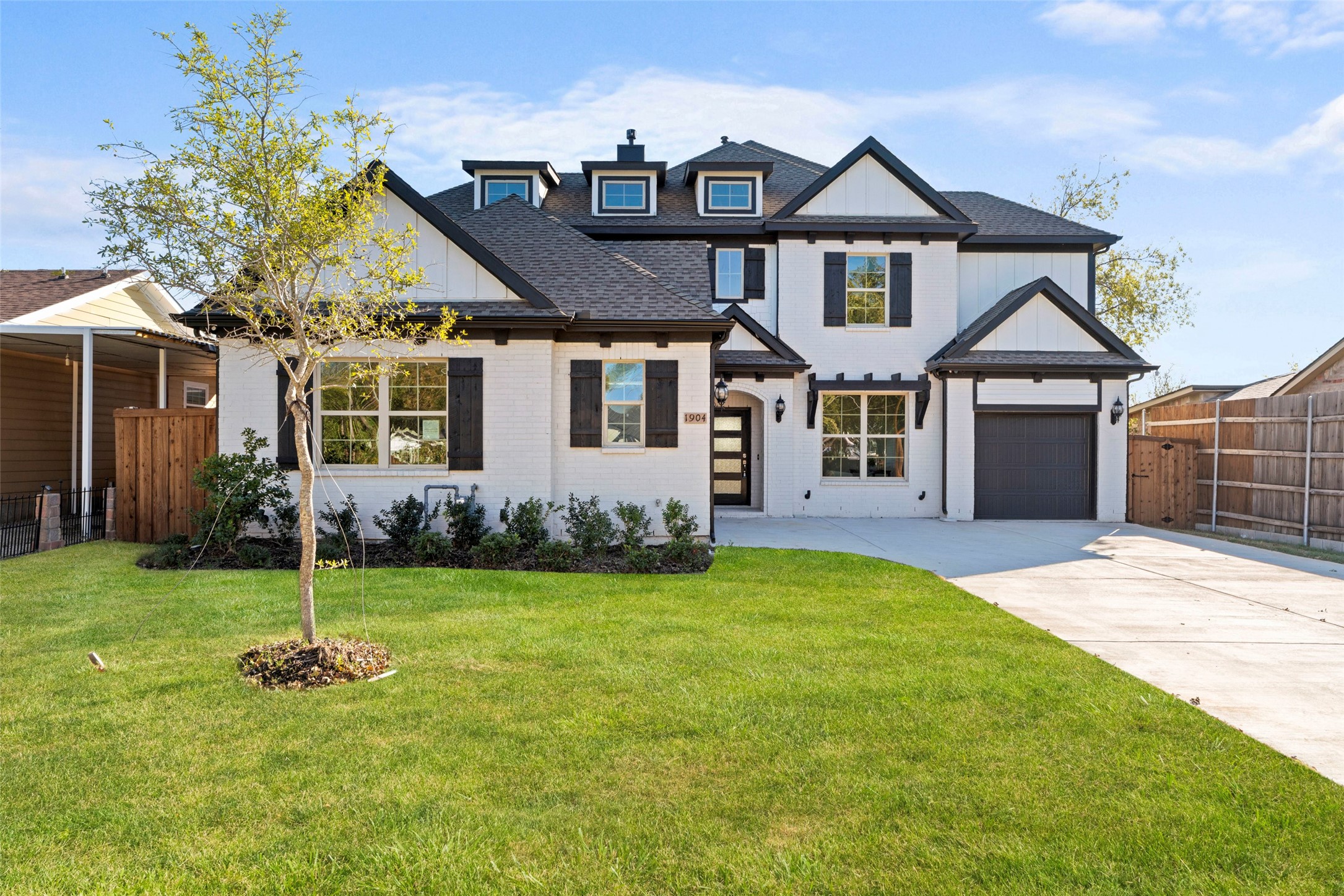 1904 Pembroke Street Irving TX 75060