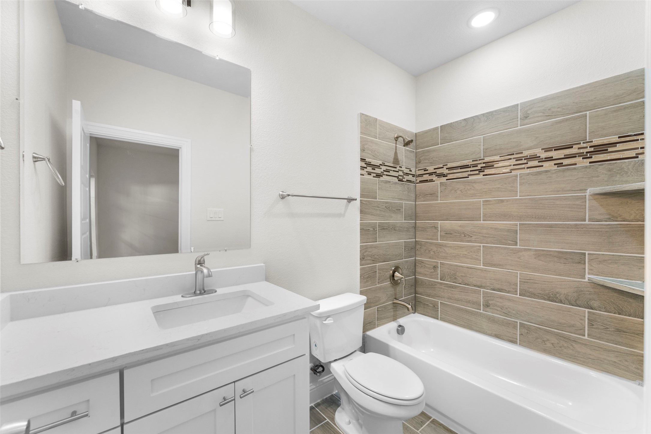 1904 Pembroke Street Irving TX 75060