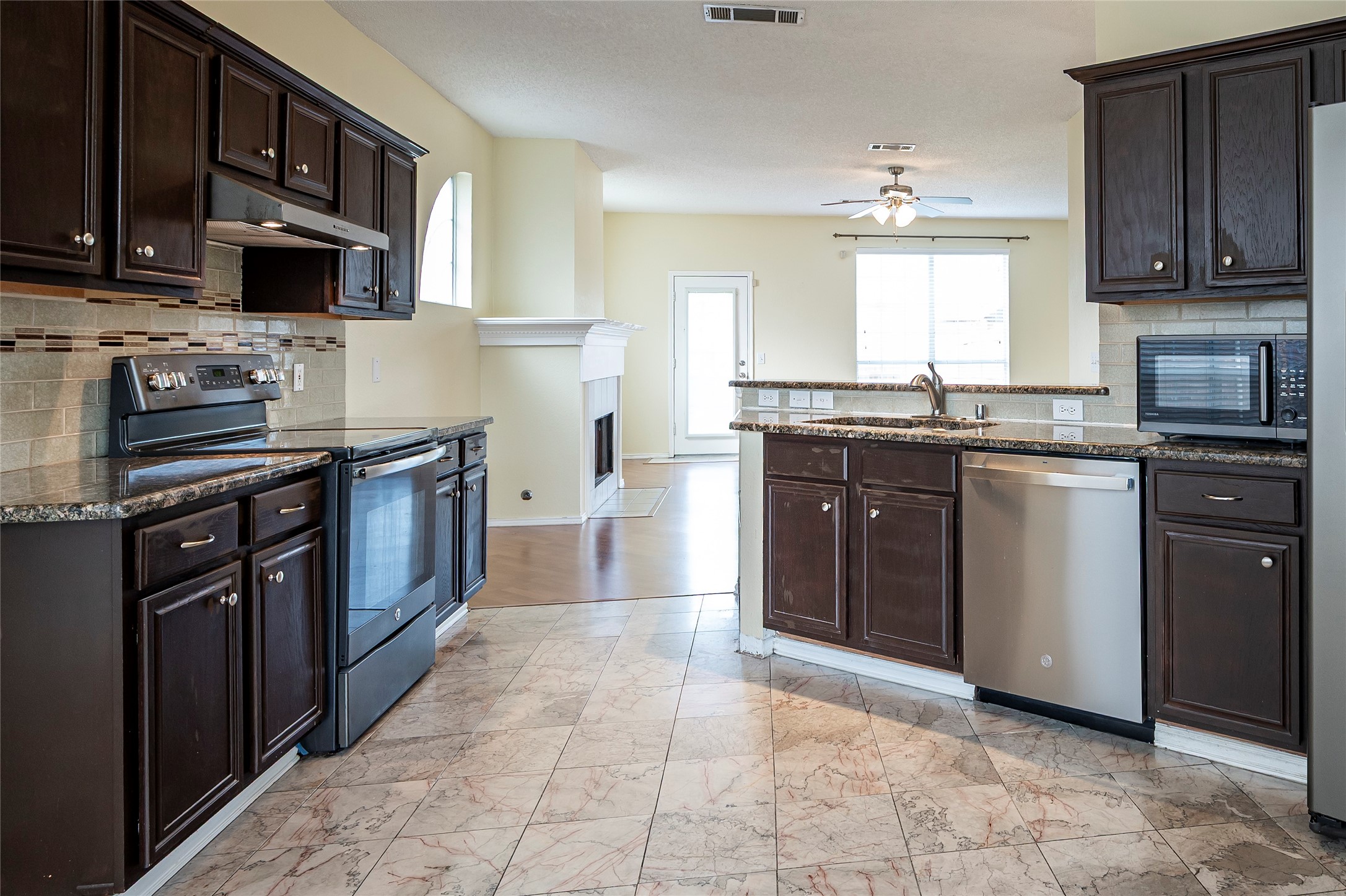 1205 Farmoor Court Allen TX 75002