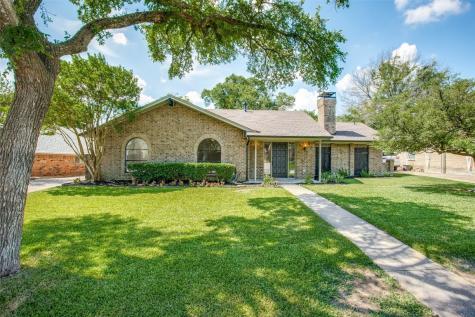 4626 Bayberry Lane Garland TX 75043
