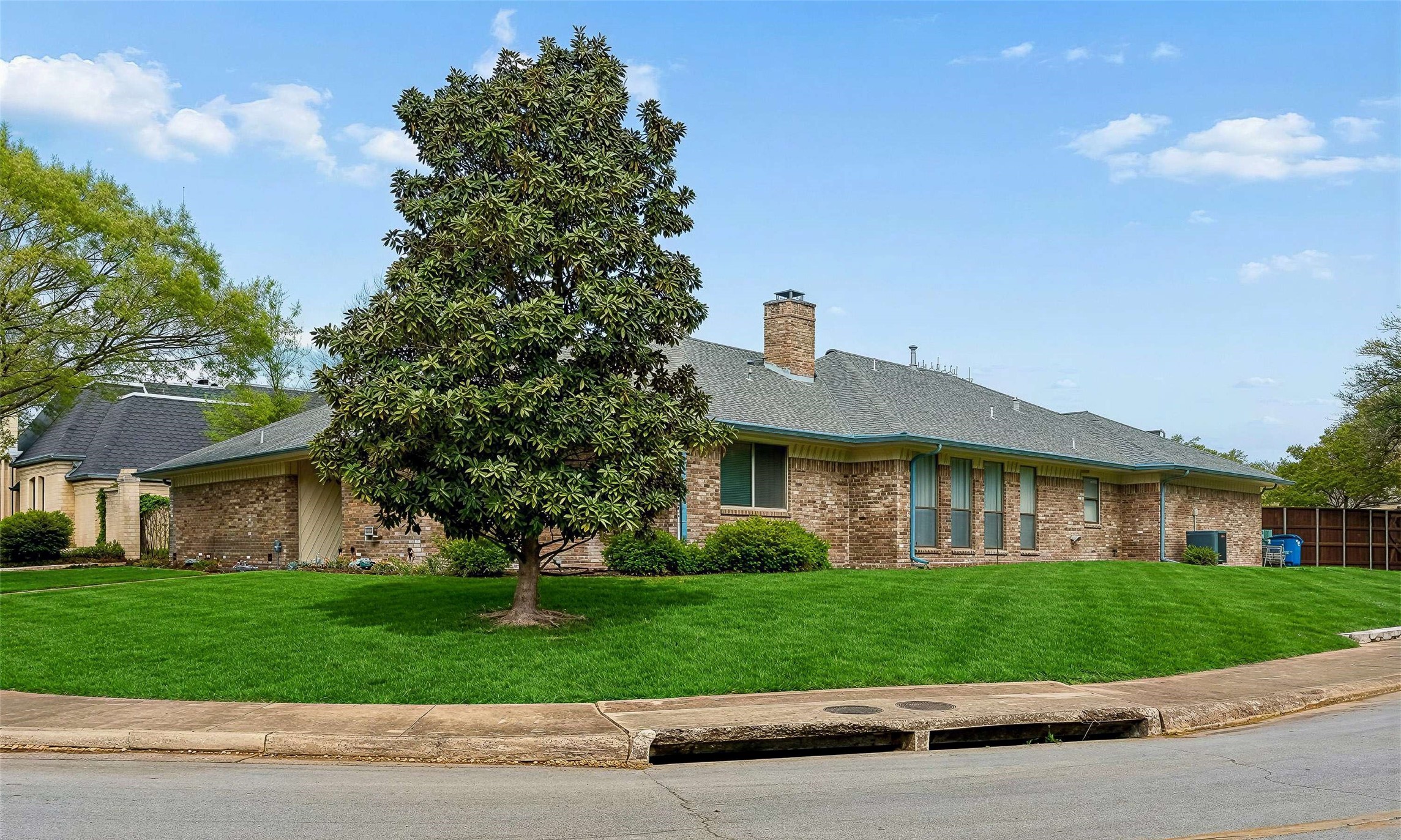 16239 Shadybank Drive Dallas TX 75248