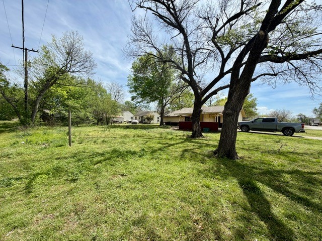 210 W Houston Street Leonard TX 75452