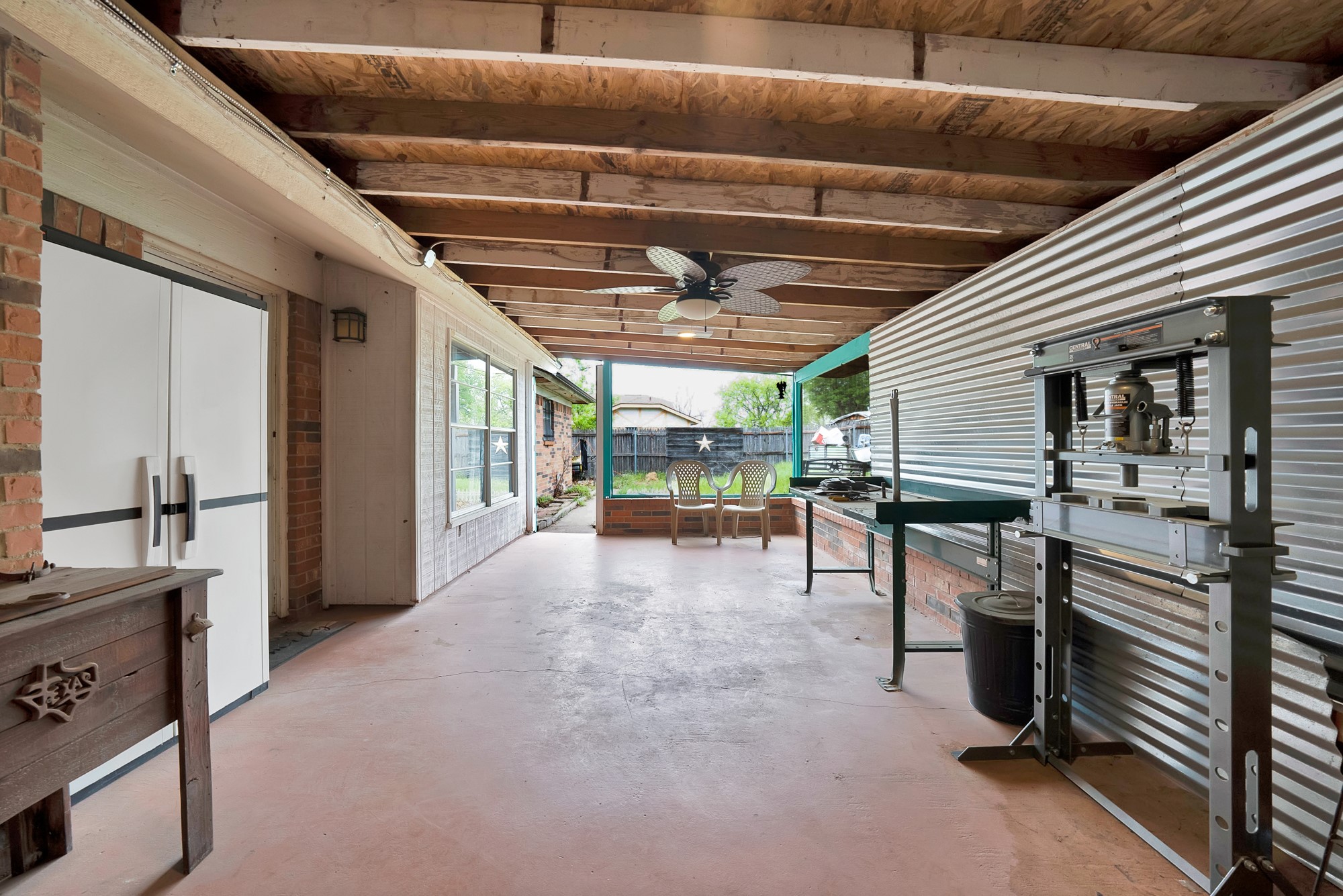 6305 Arthur Drive Edgecliff Village TX 76134