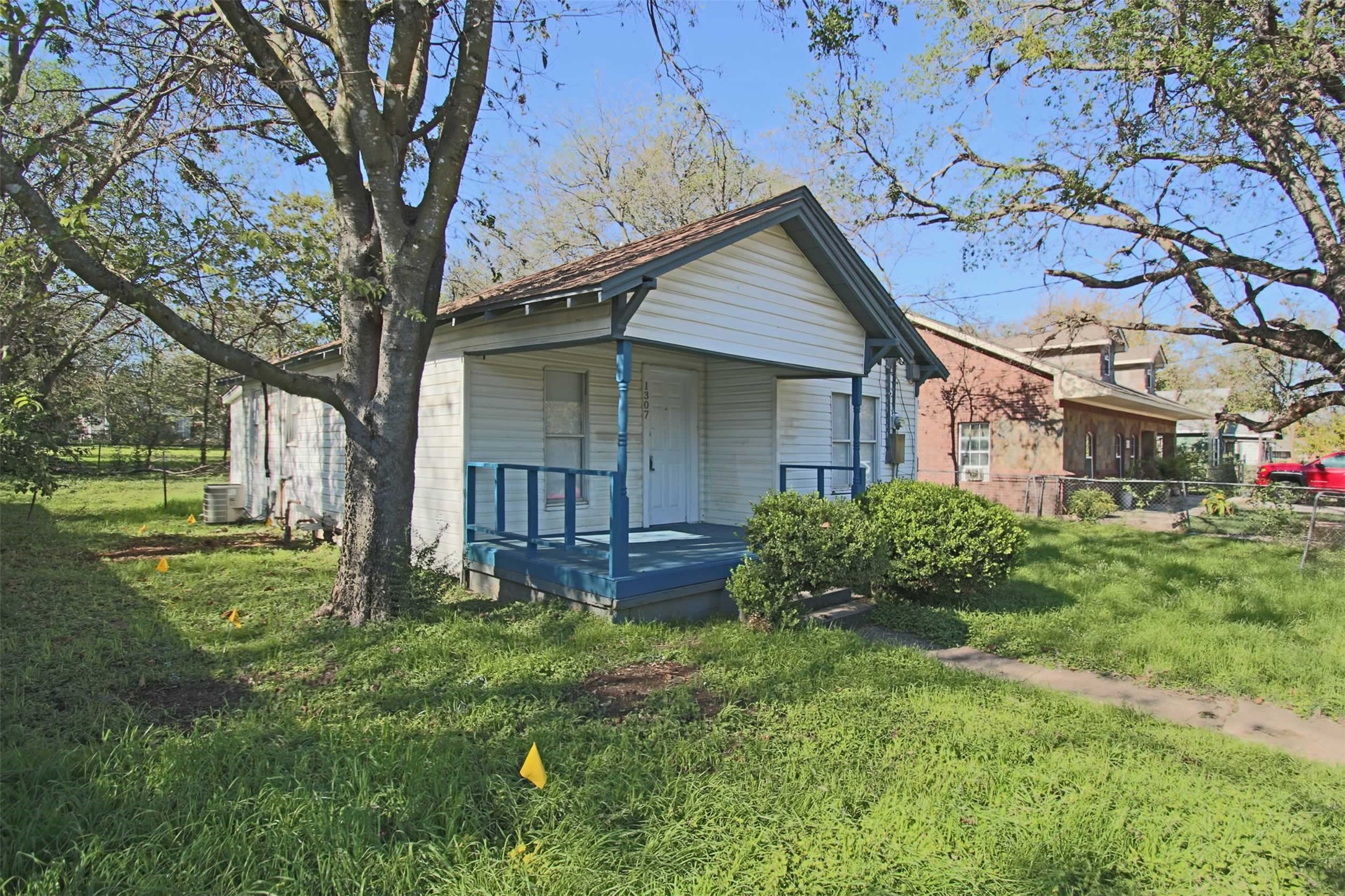 1307 Joslin Street Cleburne TX 76033