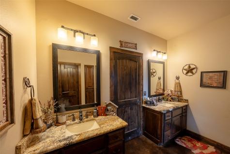 1114 County Road 1512 Jacksonville TX 75766