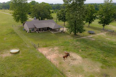 1114 County Road 1512 Jacksonville TX 75766