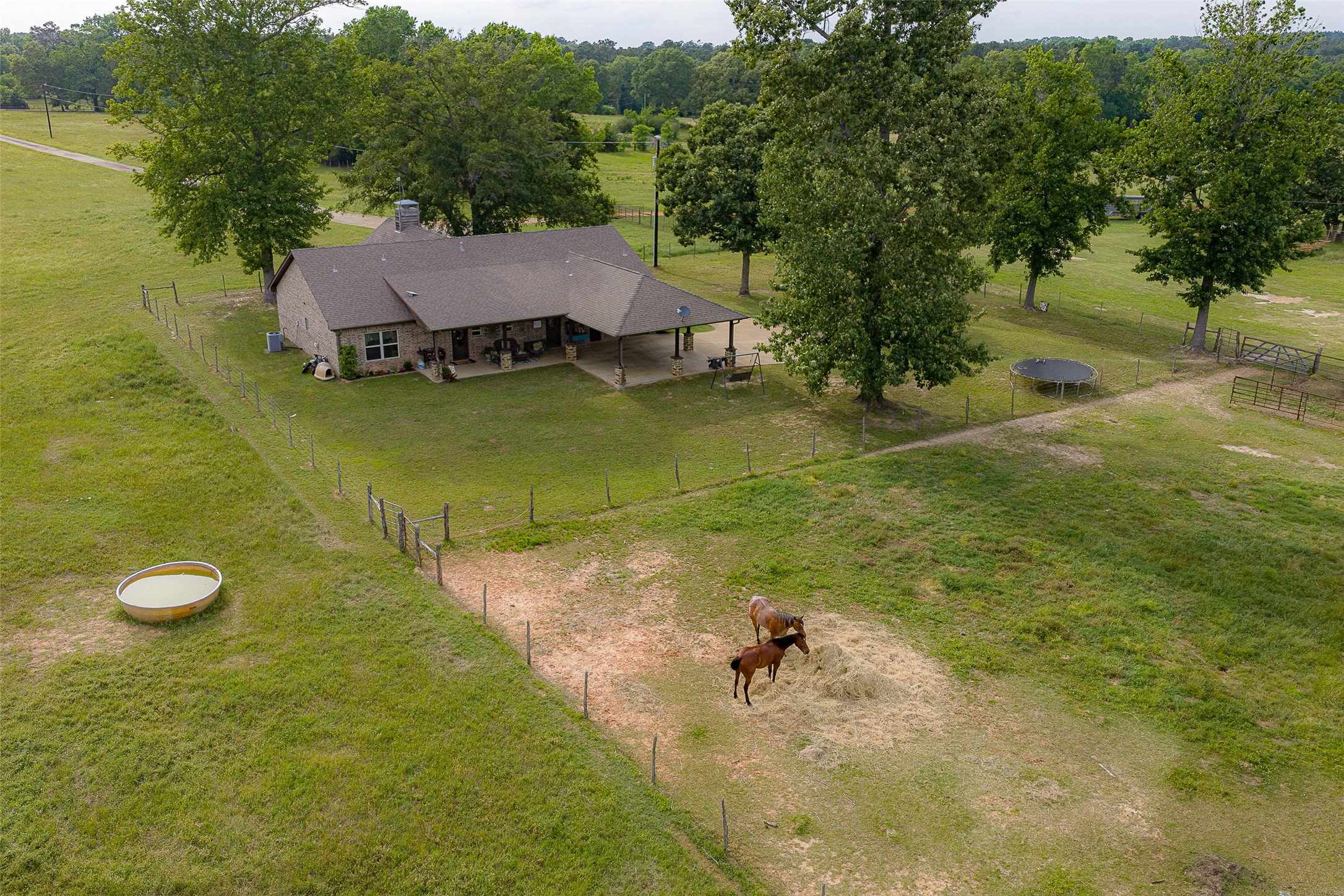 1114 County Road 1512 Jacksonville TX 75766