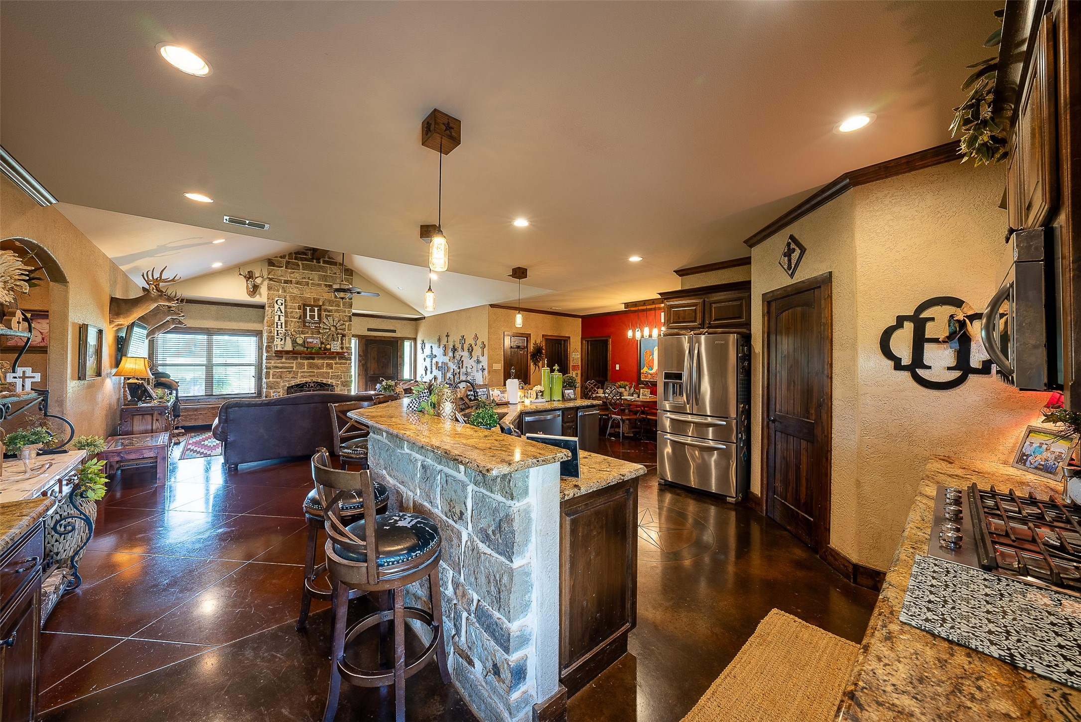 1114 County Road 1512 Jacksonville TX 75766