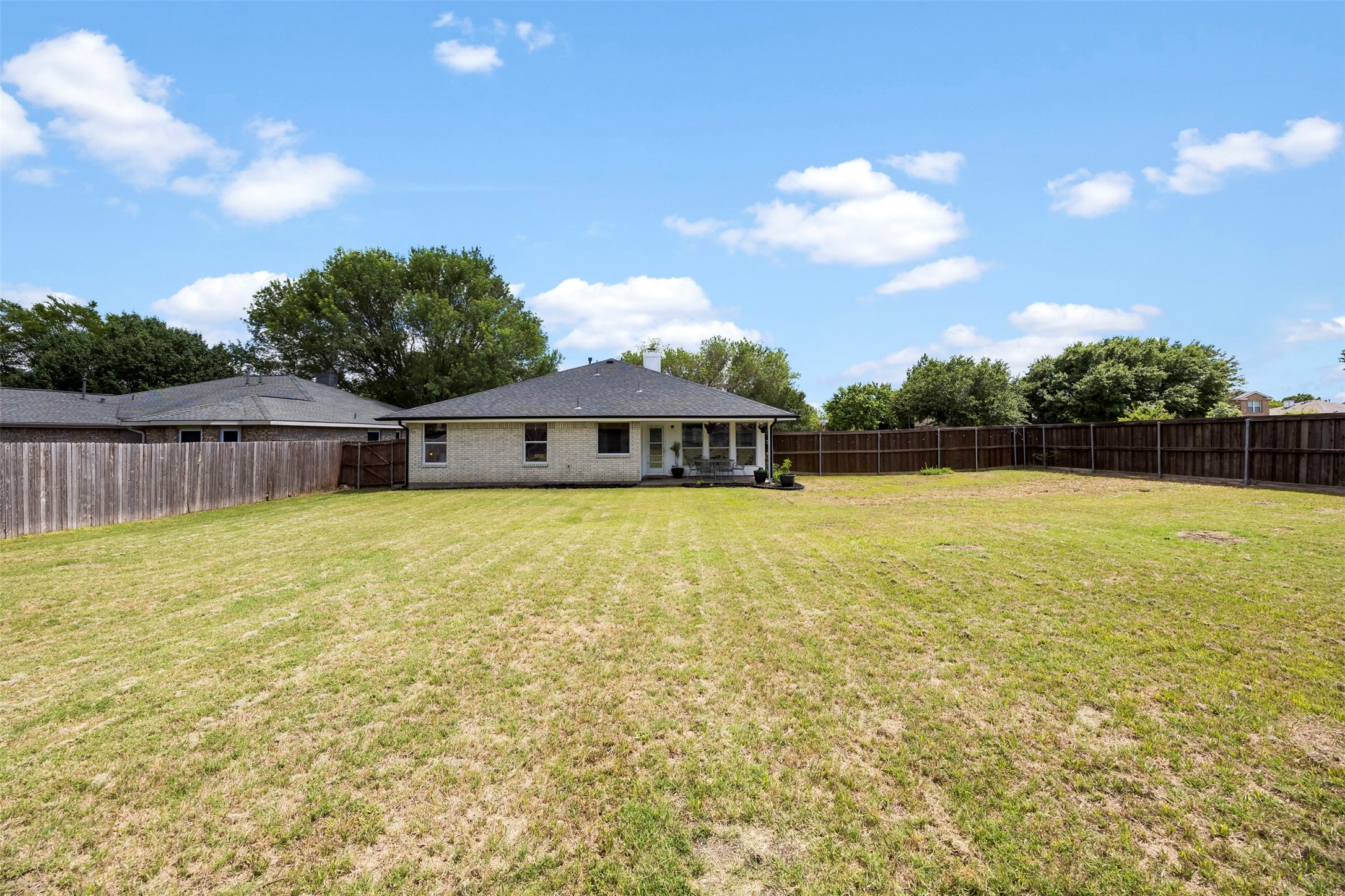 213 Jacob Court Glenn Heights TX 75154