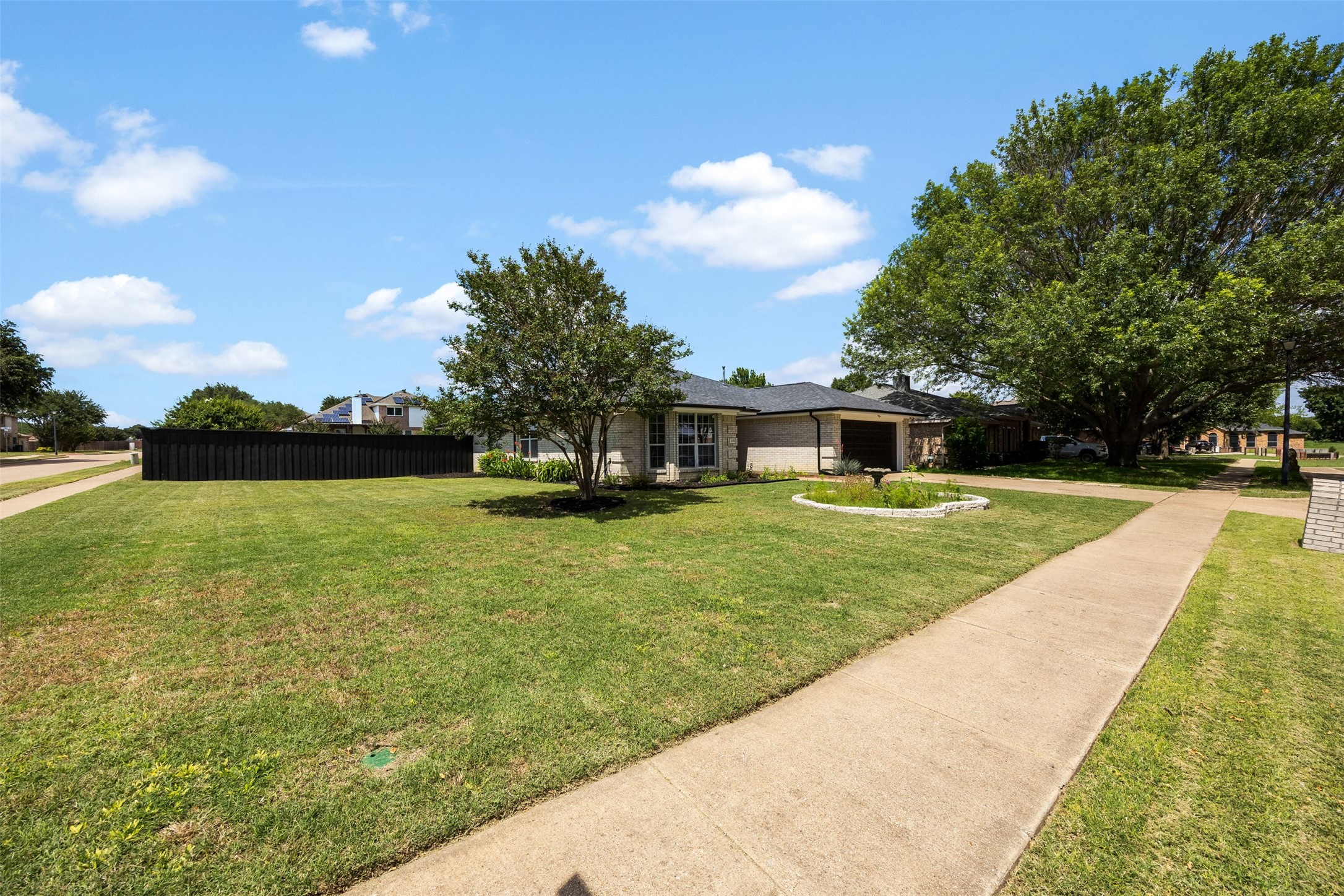 213 Jacob Court Glenn Heights TX 75154