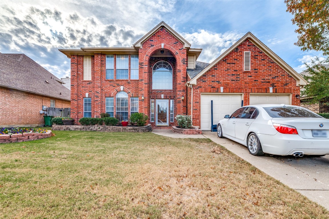 2110 Pinwood Circle Arlington TX 76001