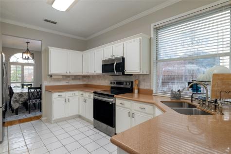 2206 Arbor Chase Circle Arlington TX 76011