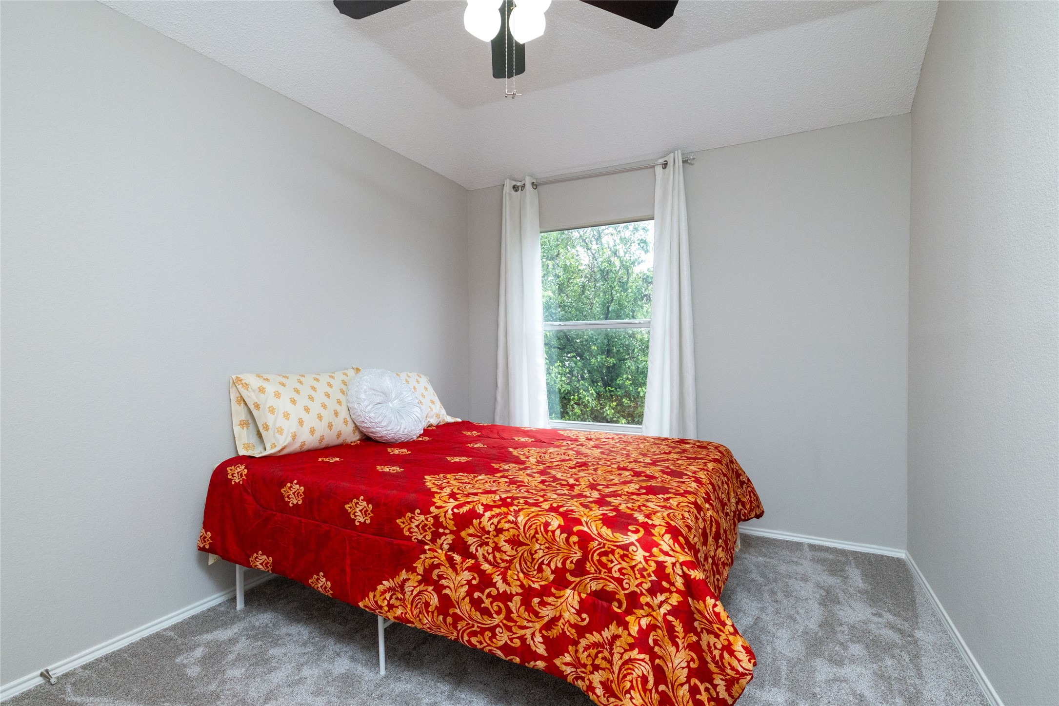 2206 Arbor Chase Circle Arlington TX 76011