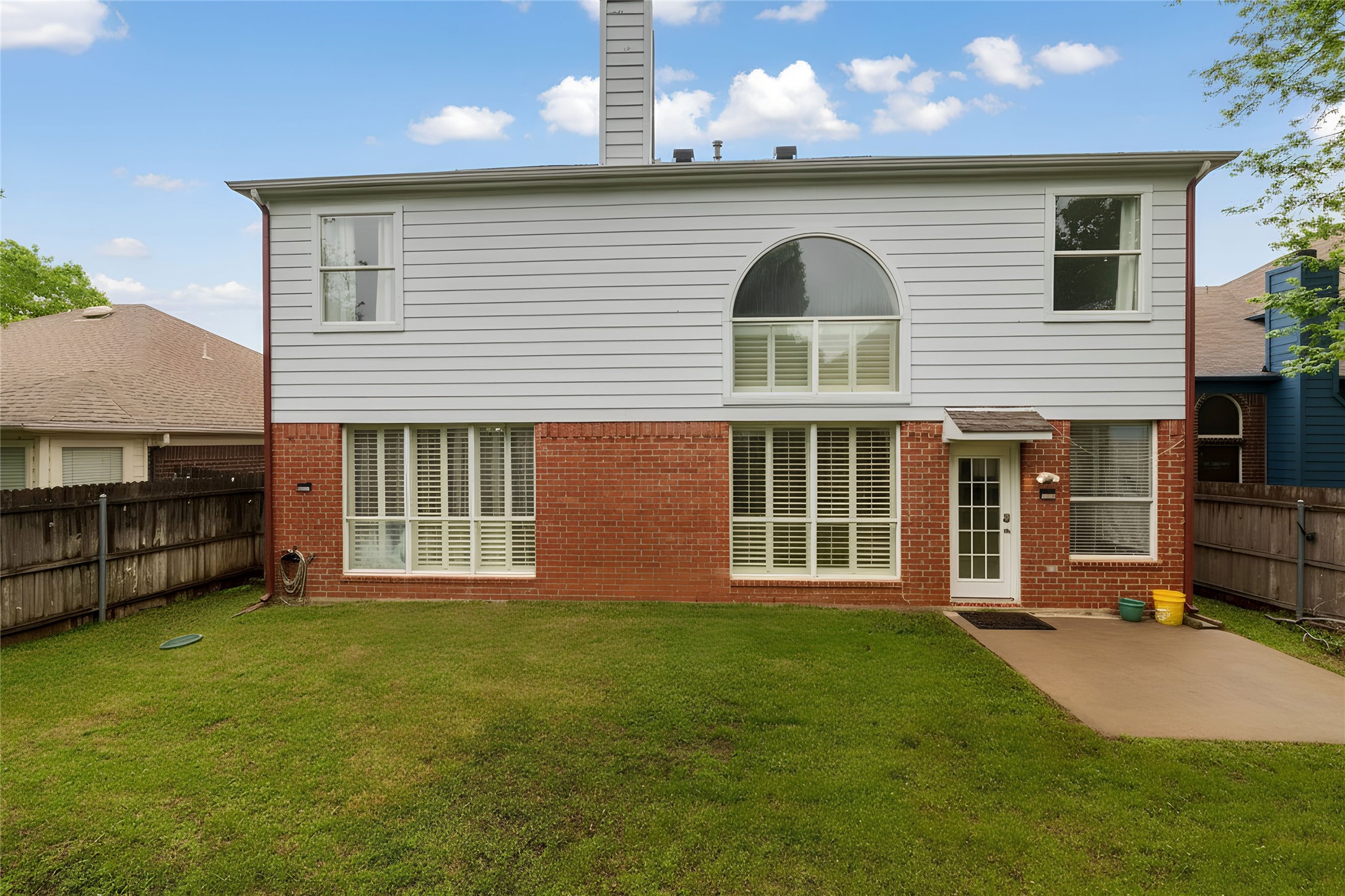 2206 Arbor Chase Circle Arlington TX 76011