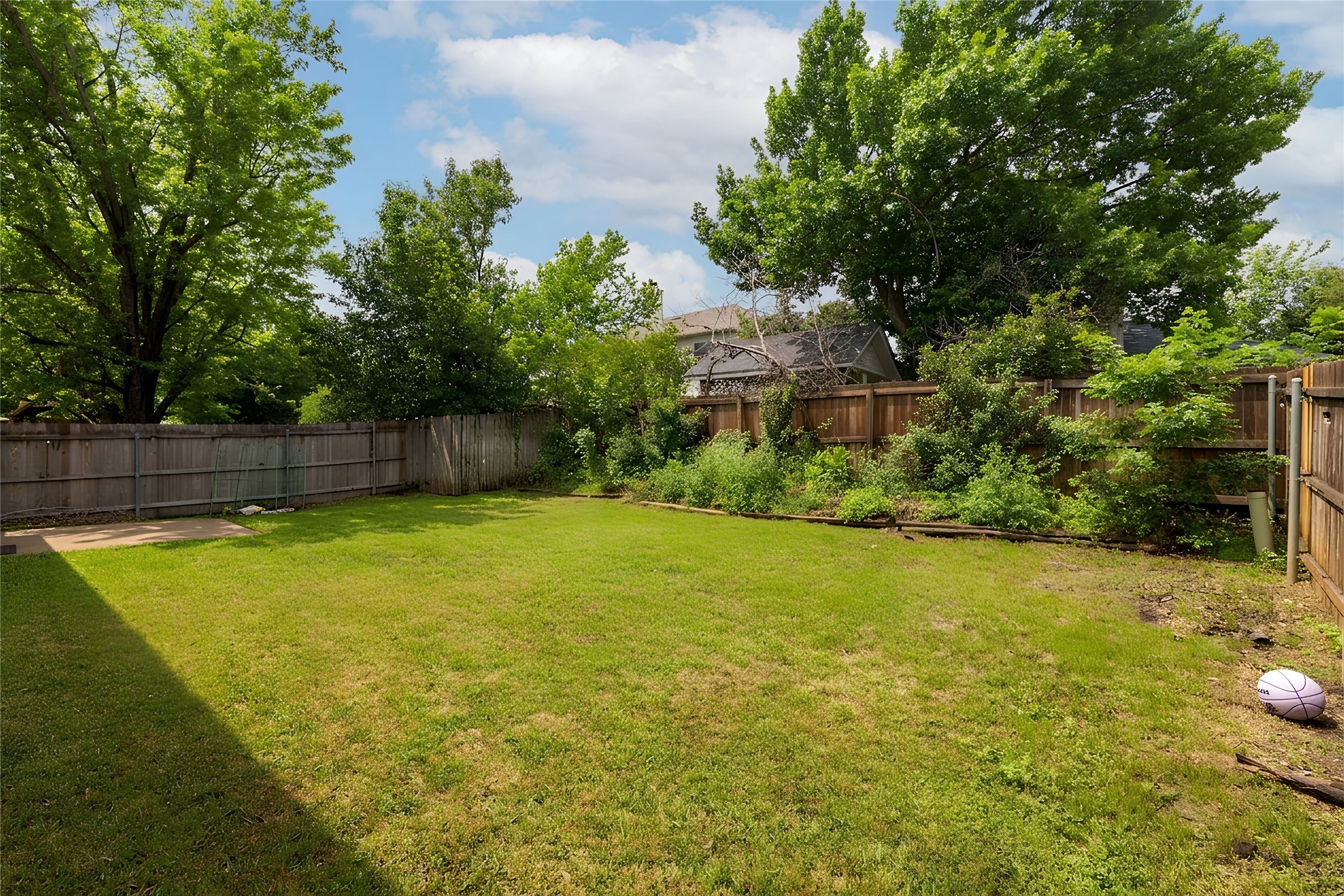 2206 Arbor Chase Circle Arlington TX 76011