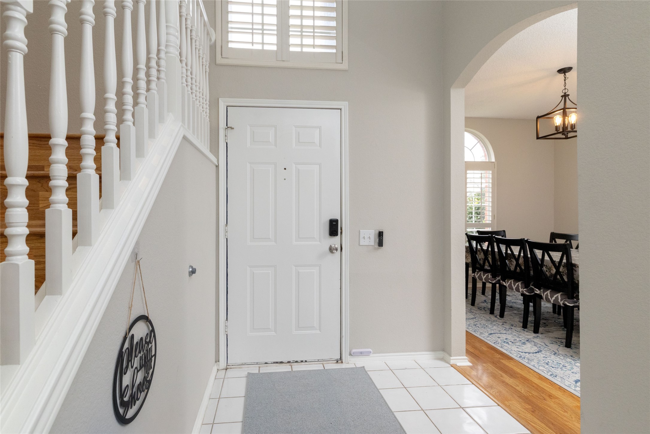 2206 Arbor Chase Circle Arlington TX 76011