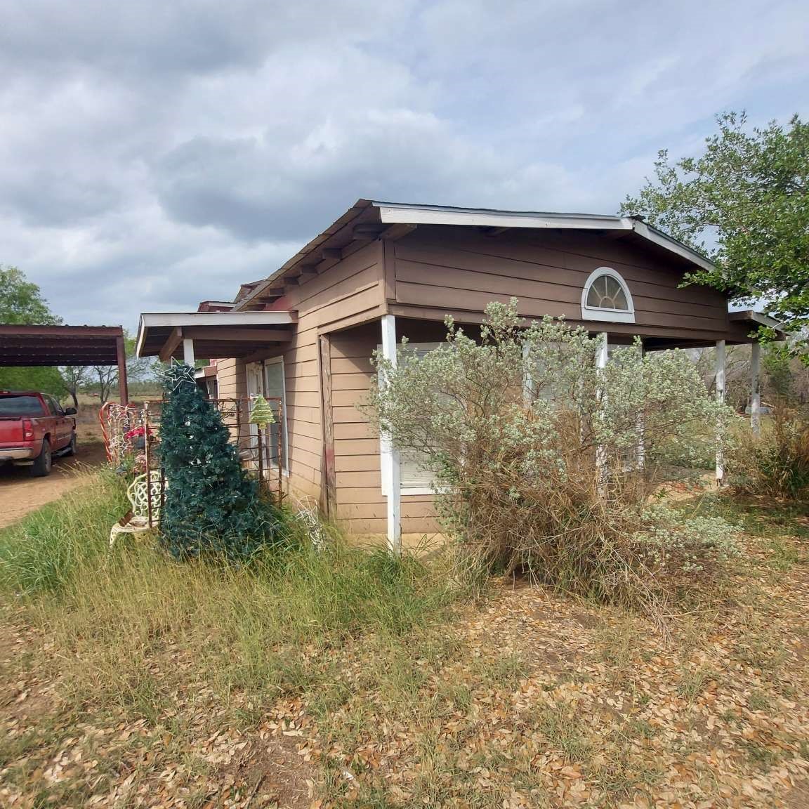 387 Mills Ranch Road Pleasanton TX 78064