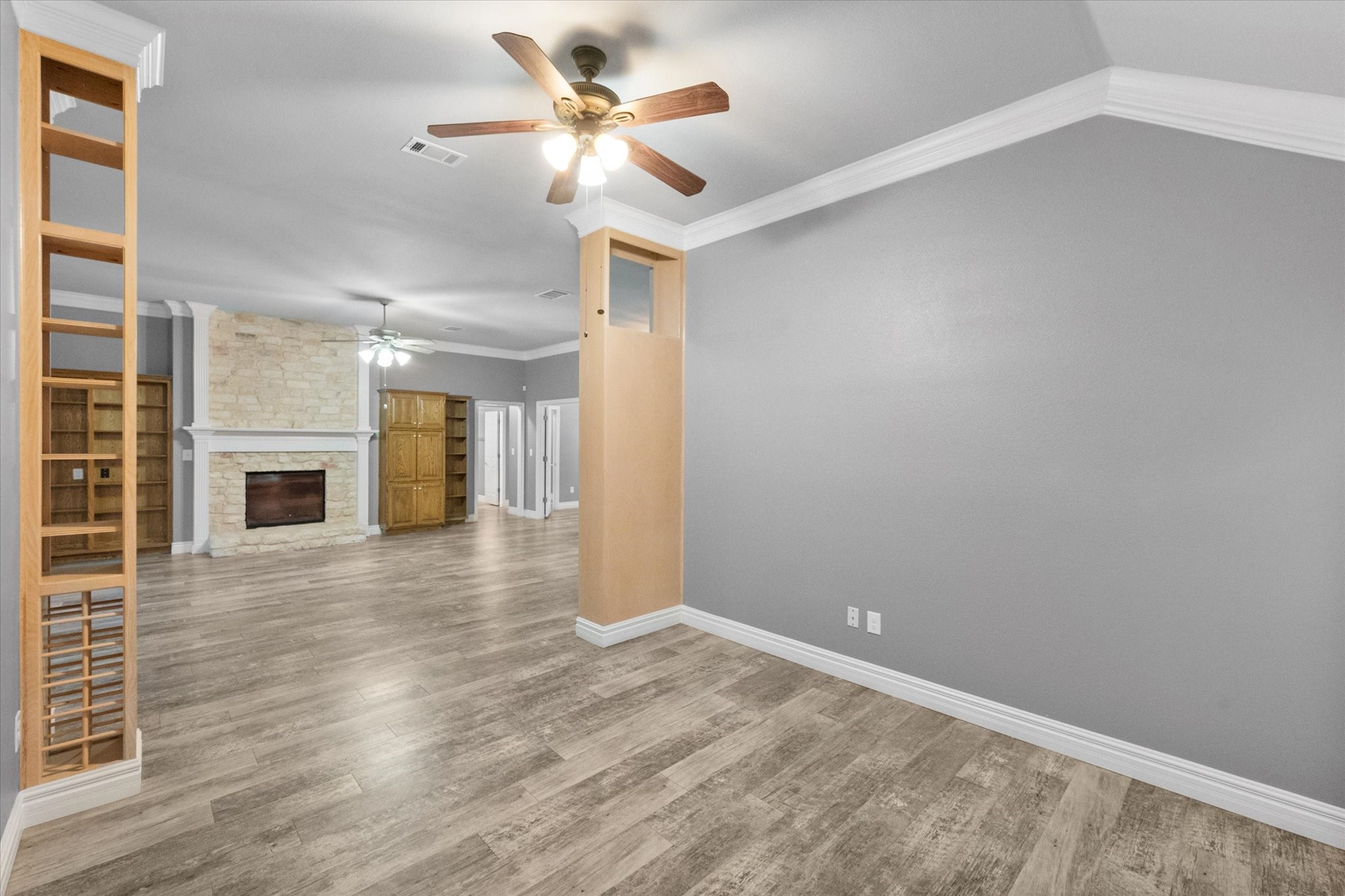 303/305 Cecile Court Arlington TX 76013