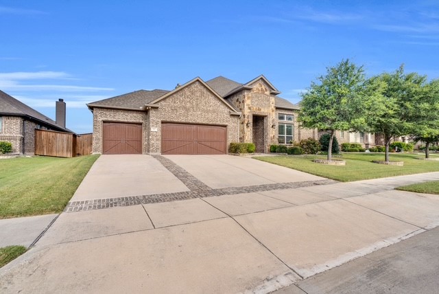 421 Summer Grove Drive Midlothian TX 76065