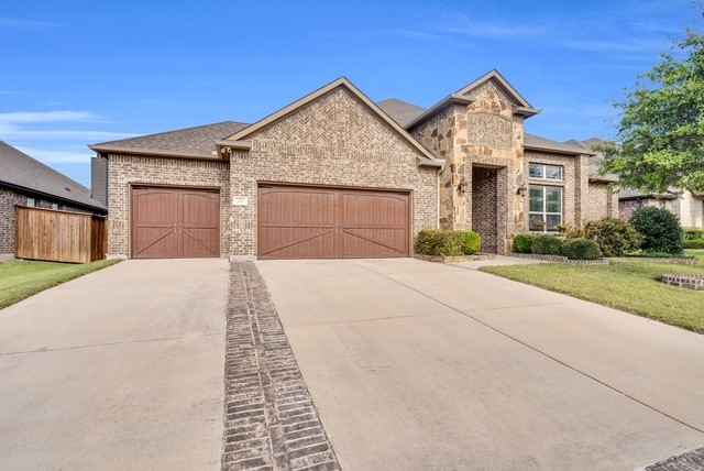 421 Summer Grove Drive Midlothian TX 76065